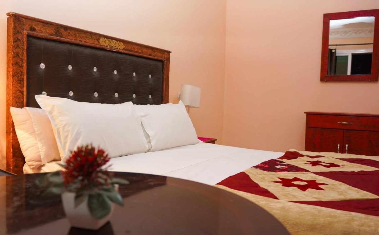 Hotel Ain Leuh Eksteriør bilde
